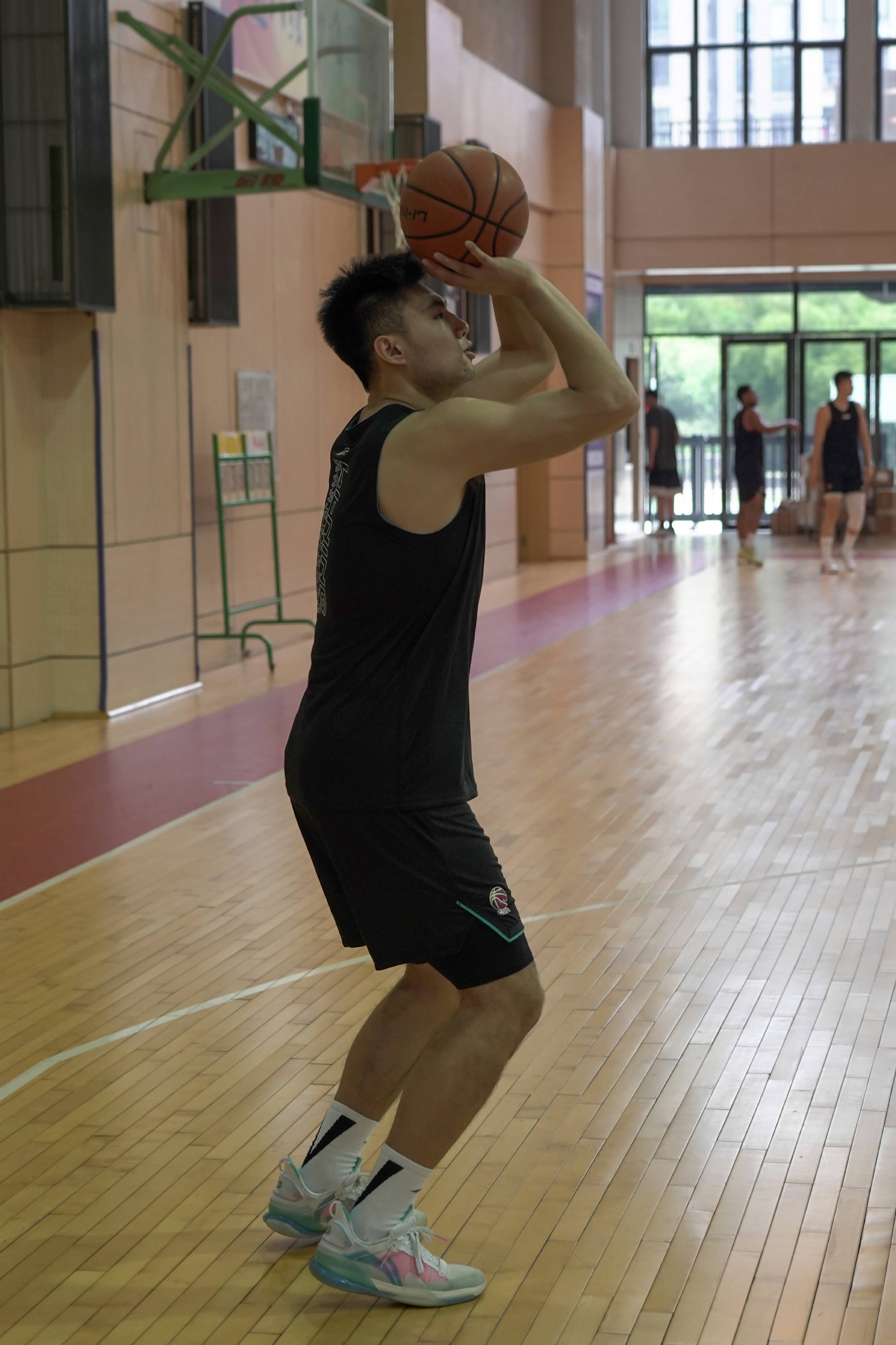 体育直播-芝加哥公牛刷新队史纪录备战CBA常规赛莱比锡冲刺阶段遗憾出局，圣安东尼奥马刺国际比赛日篮板制胜直接炸裂的简单介绍